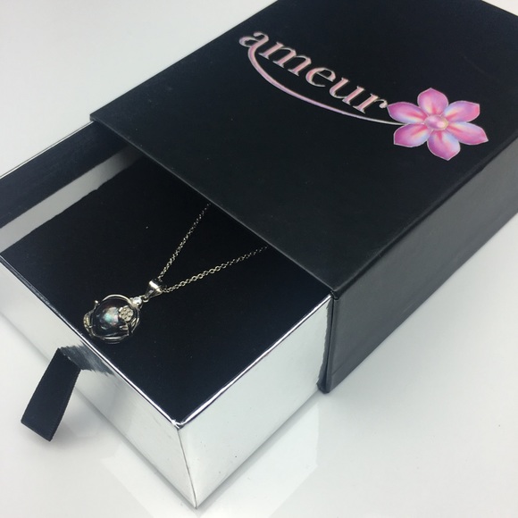 Millennial Gem Peacock Baroque Pearl  Necklace - Picture 8 of 8